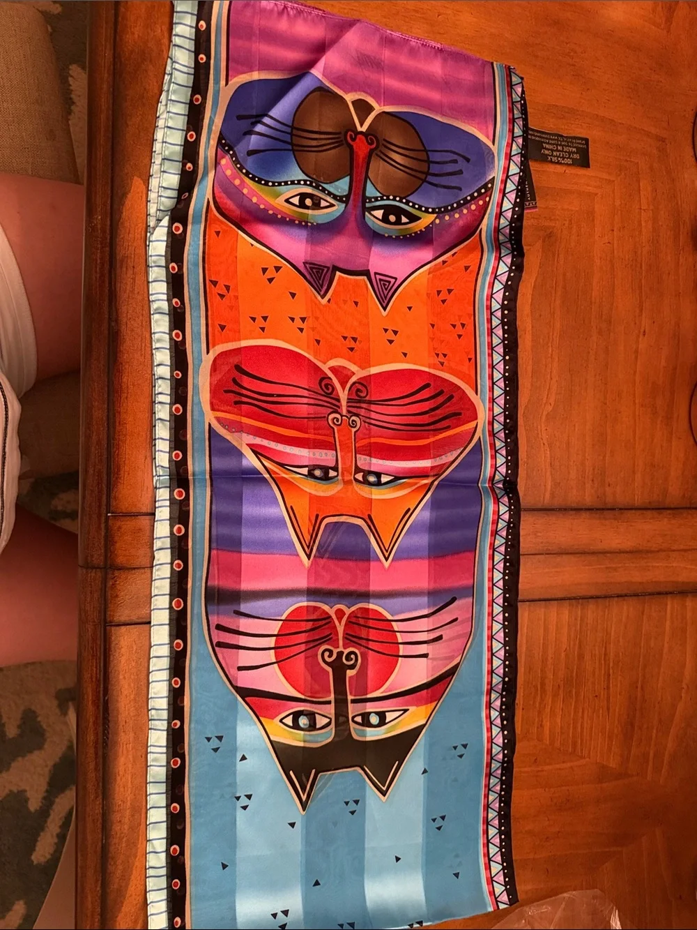 Laurel Burch Vintage 100% silk Colorful Cat Scarf “Fat Cats” print 54x12 New